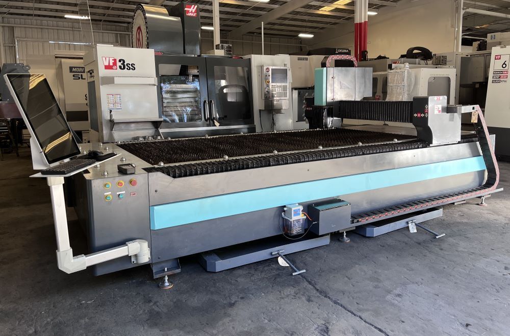 Jinan Forsun FS1530L 2KW CNC Fiber Laser Cutting 2