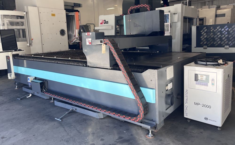 Jinan Forsun FS1530L 2KW CNC Fiber Laser Cutting 6