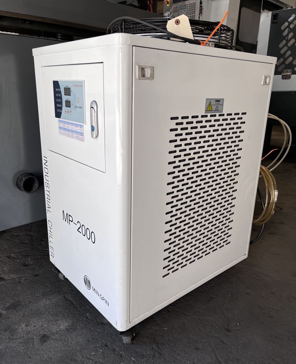 Jinan Forsun FS1530L 2KW CNC Fiber Laser Cutting 13