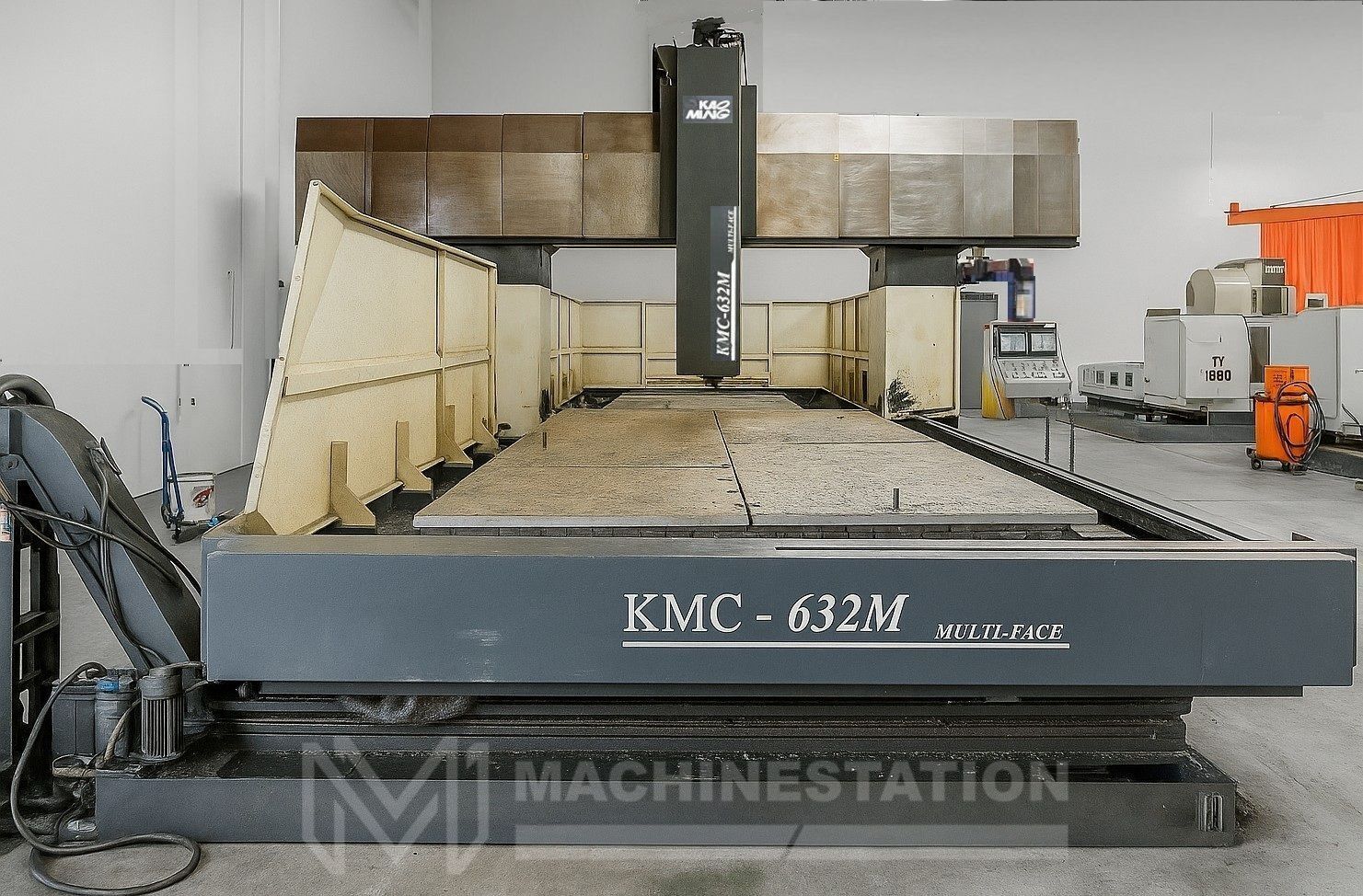 Kao Ming KMC-632M CNC Bridge Mill 0