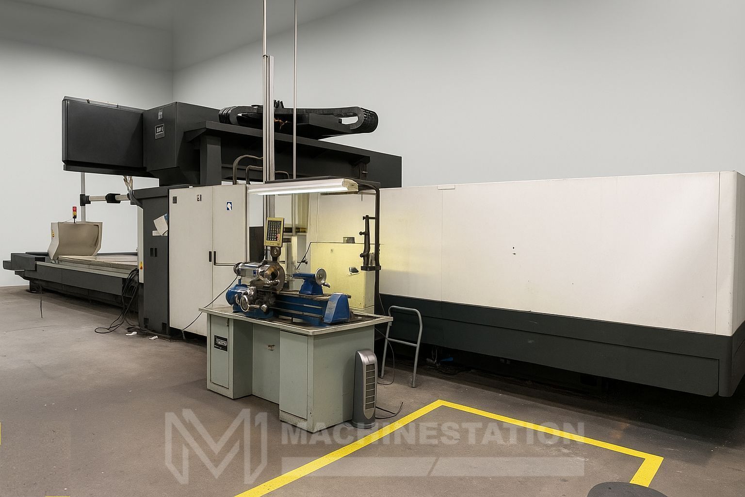 Kao Ming KMC-632M CNC Bridge Mill 2