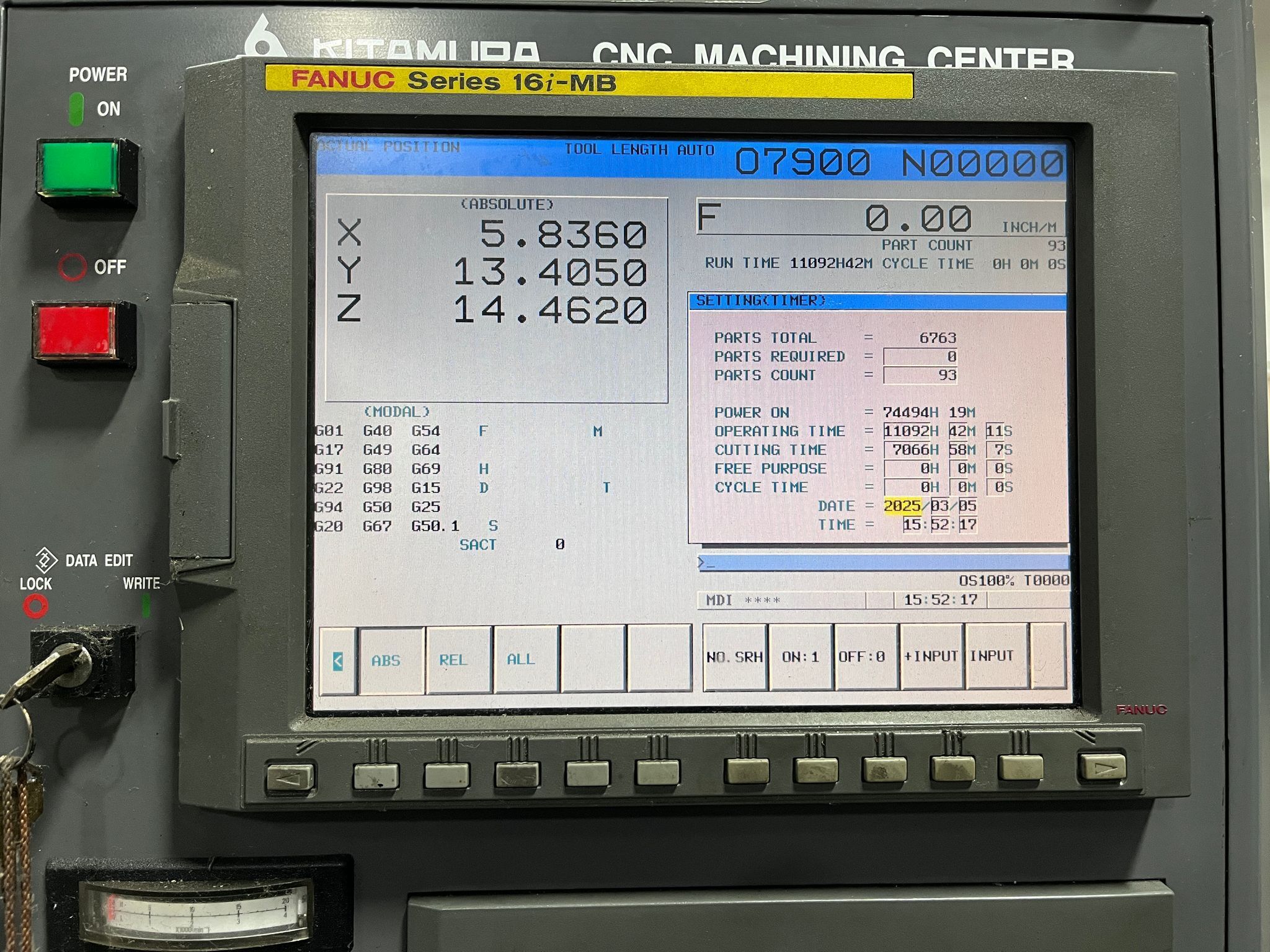 Kitamura MyCenter 3XiF Spark Changer CNC Vertical Mill 5