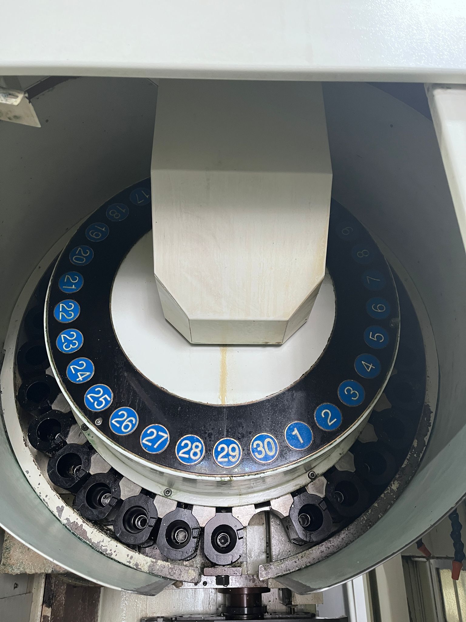 Kitamura MyCenter 3XiF Spark Changer CNC Vertical Mill 7
