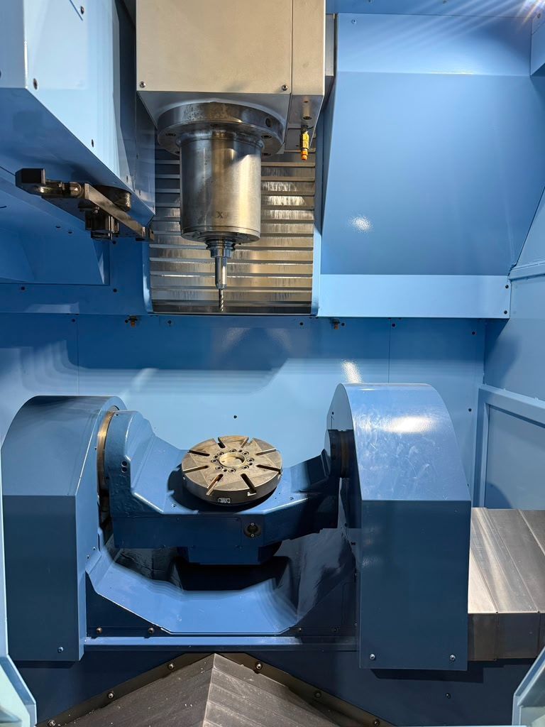 Used Matsuura MX-330 5-Axis CNC Vertical Machining Center