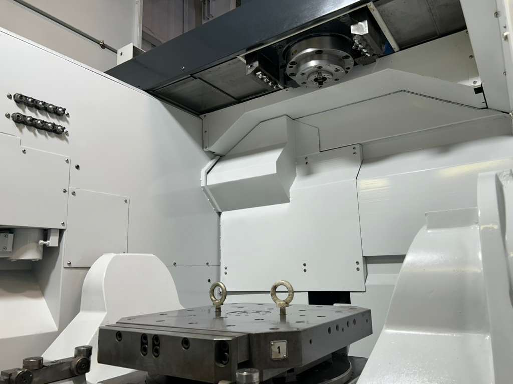 Mazak Variaxis 630-5X 5 Axis CNC Vertical Machining Center - Automatic Pallet Changer Mill 16