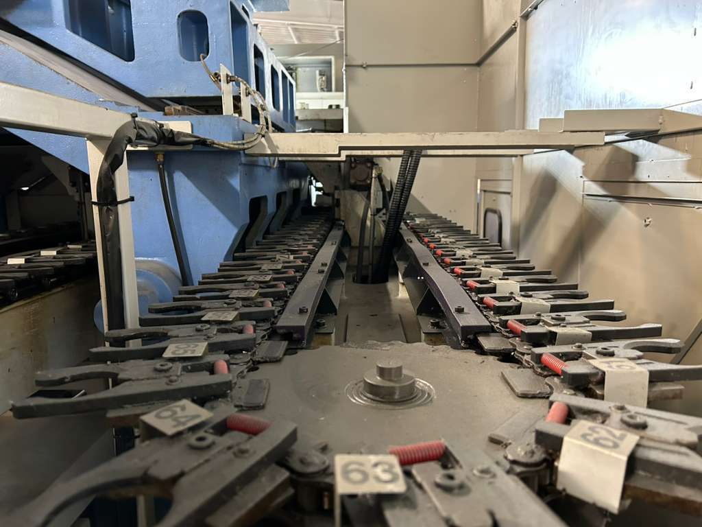 Mazak Variaxis 630-5X 5 Axis CNC Vertical Machining Center - Automatic Pallet Changer Mill 18