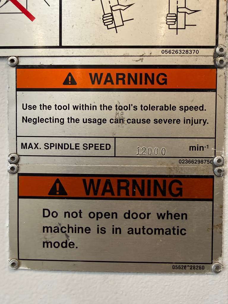 Mazak VCN 410A CNC Vertical Machining Center - Mill 19