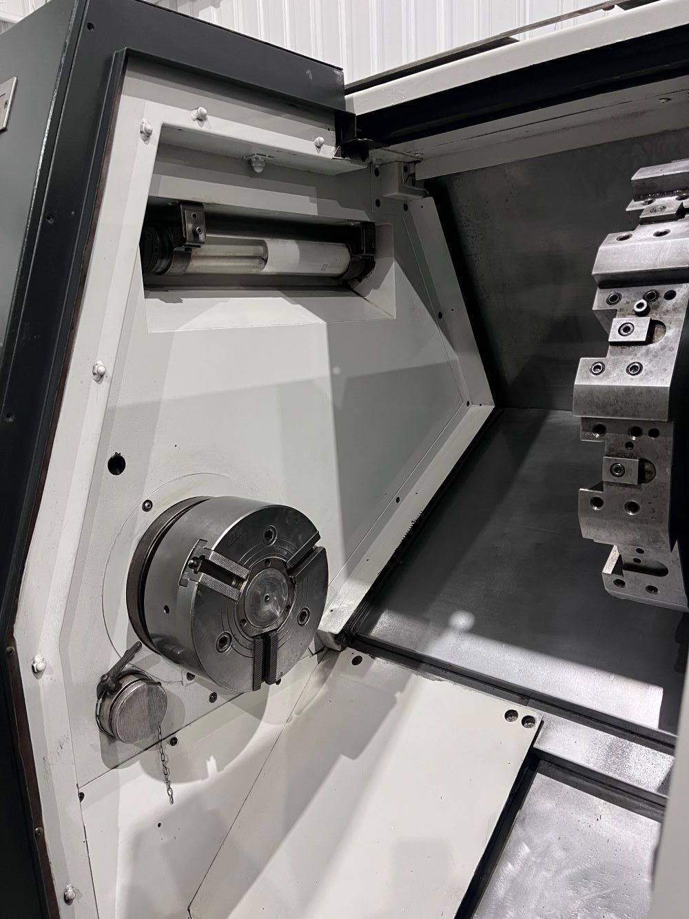 Mori Seiki DuraTurn 2050 CNC Turning Center 10