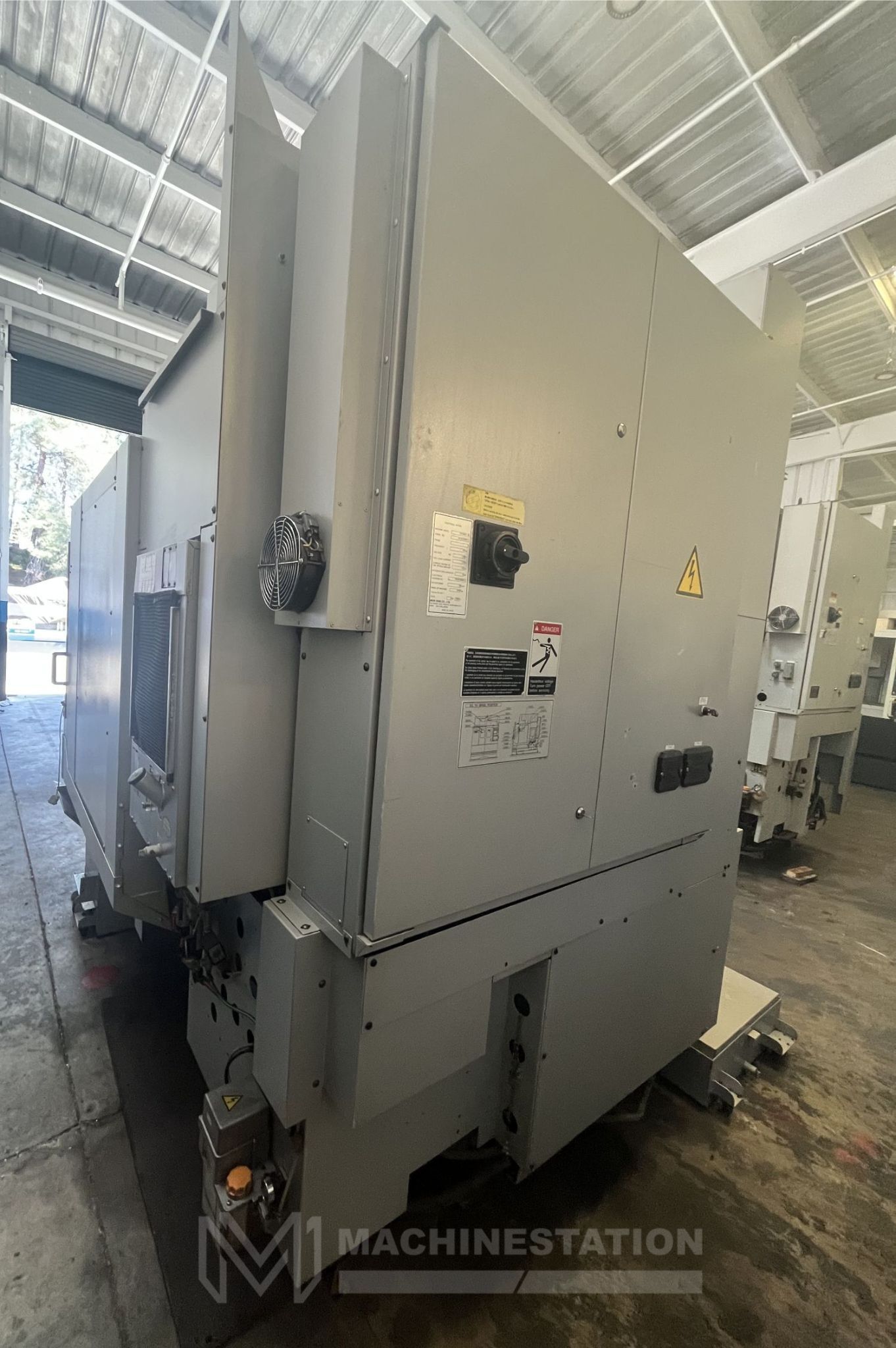 Mori Seiki NV5000A/40 CNC Vertical Machining Center - Mill 11