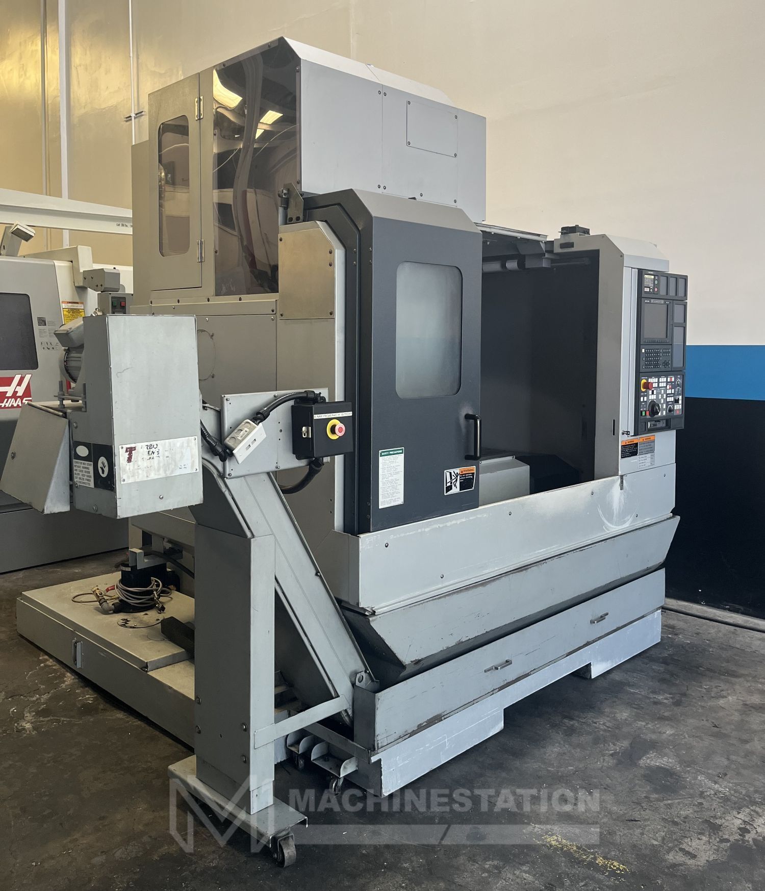 Mori Seiki NV5000A/40 CNC Vertical Machining Center - Mill 2