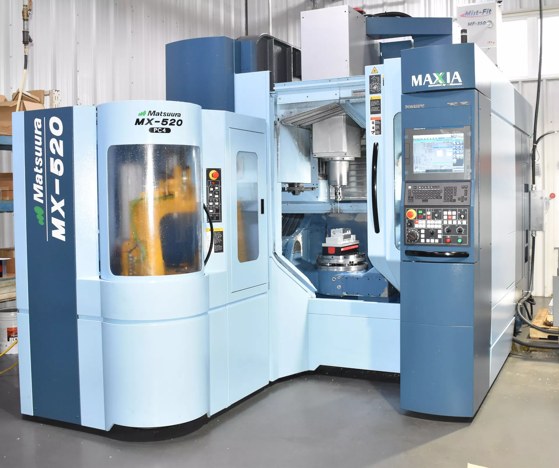 Matsuura MX 520 1