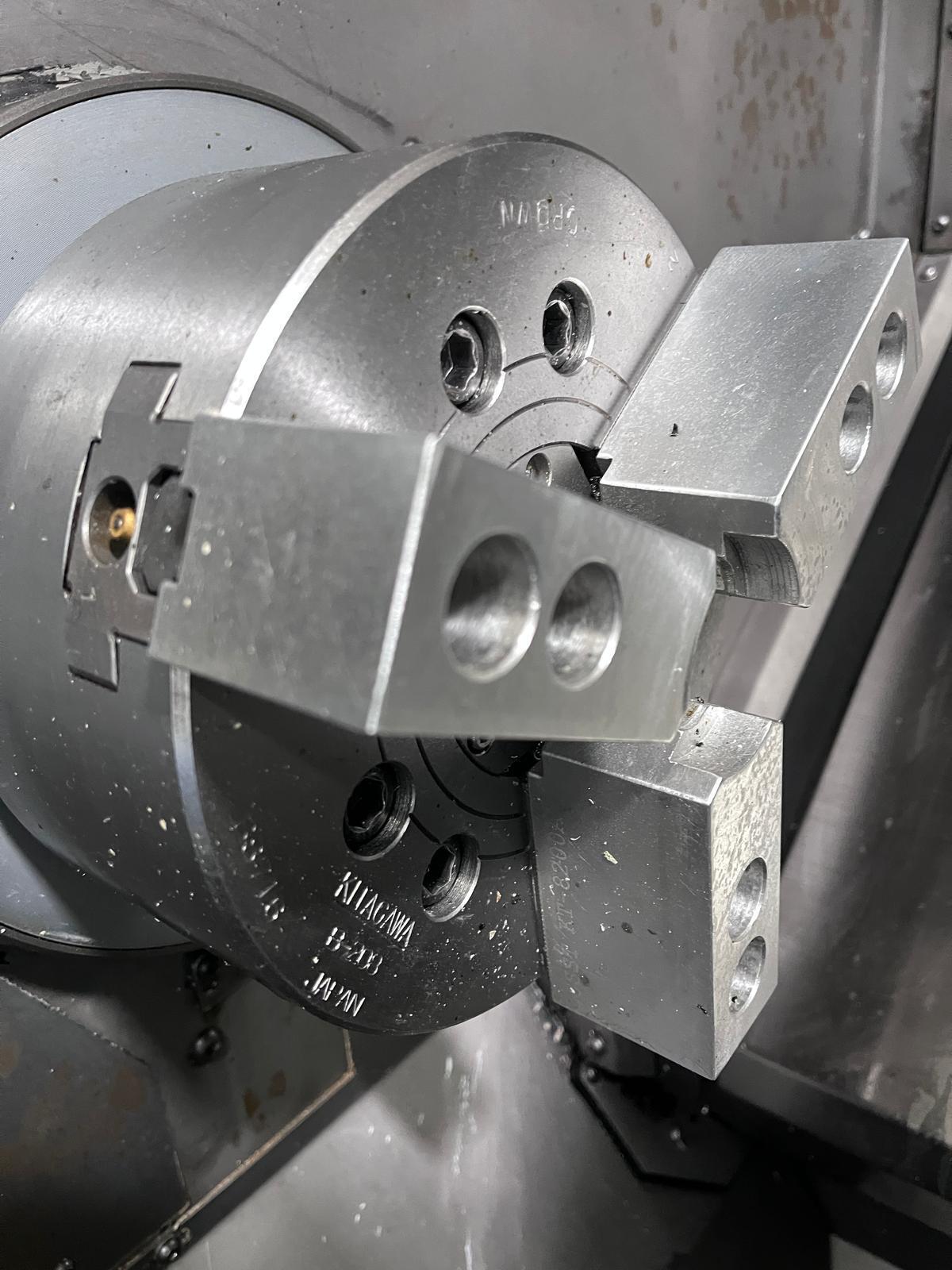 Buy Used Okuma Crown L1060 762E CNC Turning Center For Precision