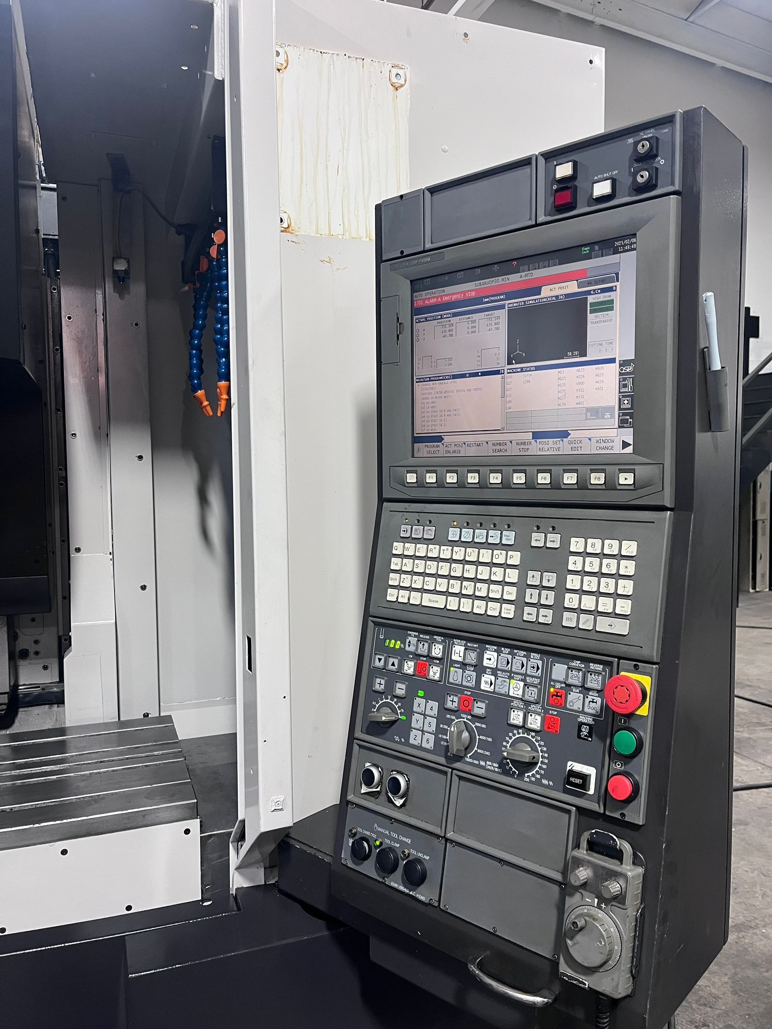 Okuma MA-550VB CNC Vertical Machining Center - 50 Taper Mill 3