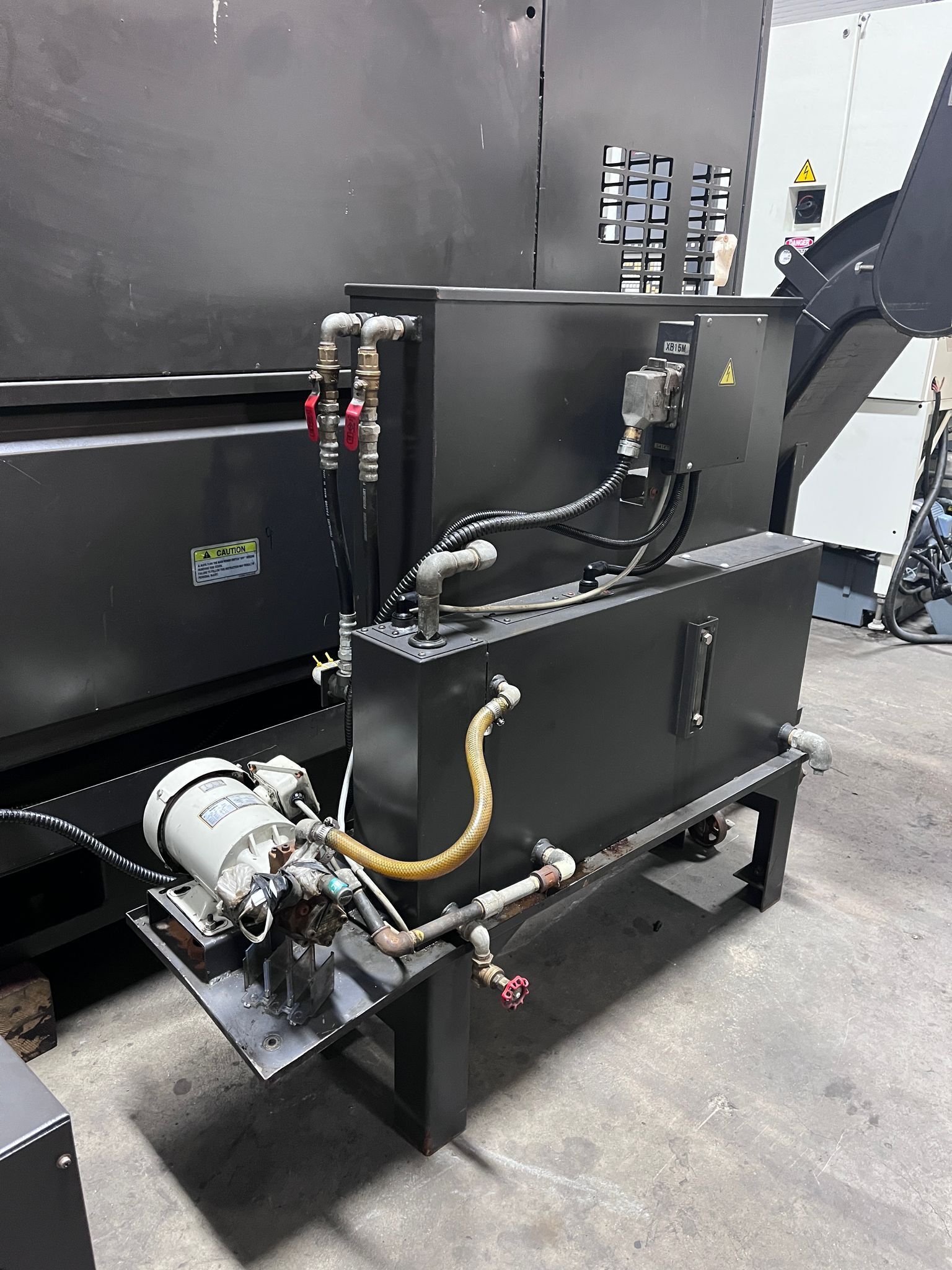 Okuma MA-550VB CNC Vertical Machining Center - 50 Taper Mill 6