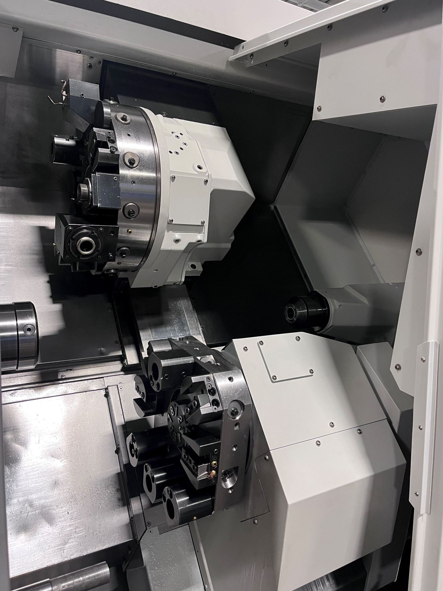 Okuma Simul Turn LU300-M Multi Axis CNC Turning Center 10