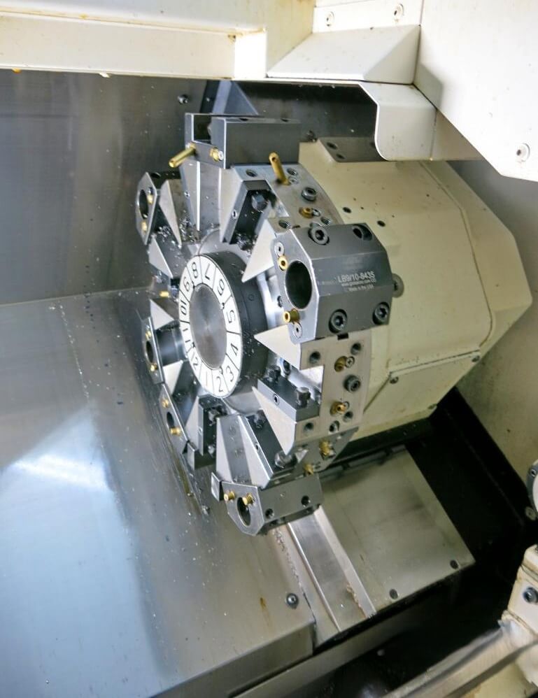 Okuma GENOS L2000 E 2