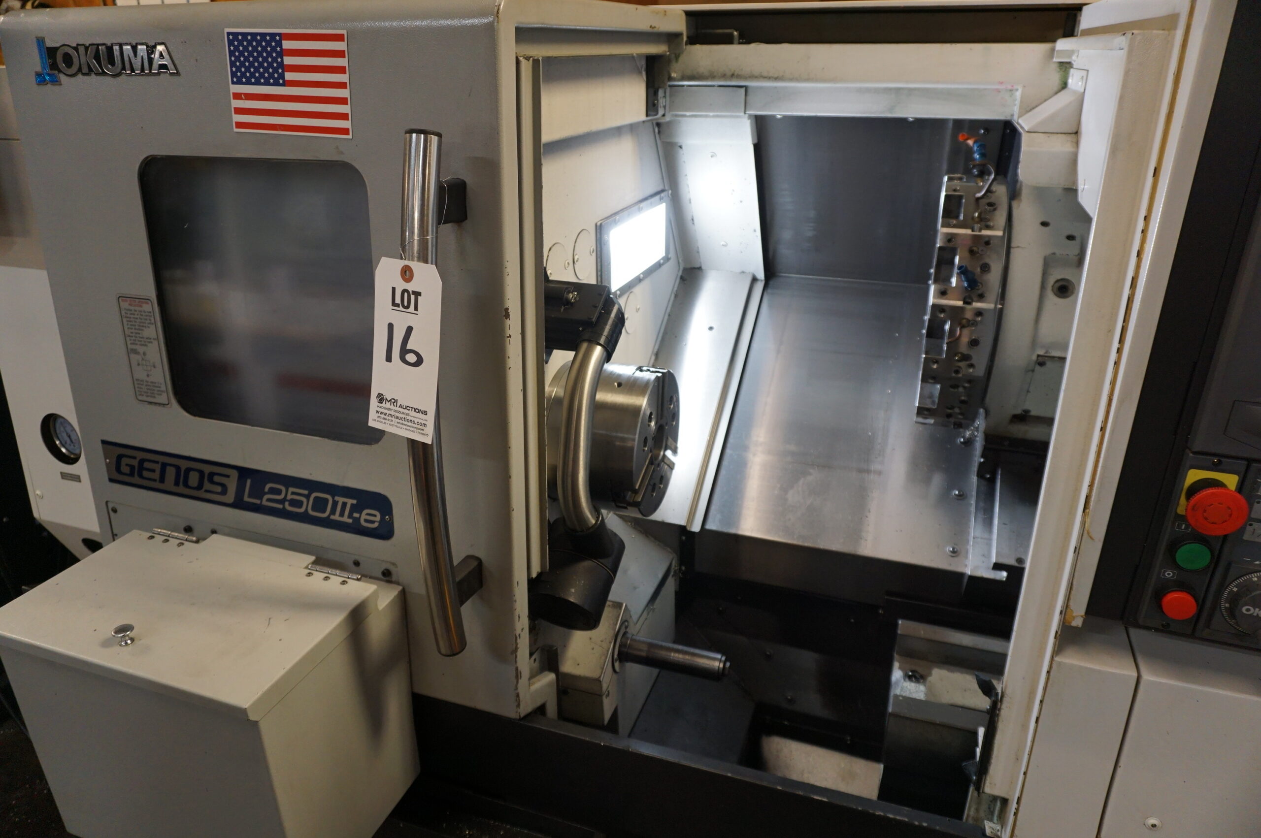 Okuma GENOS L250II e (3)