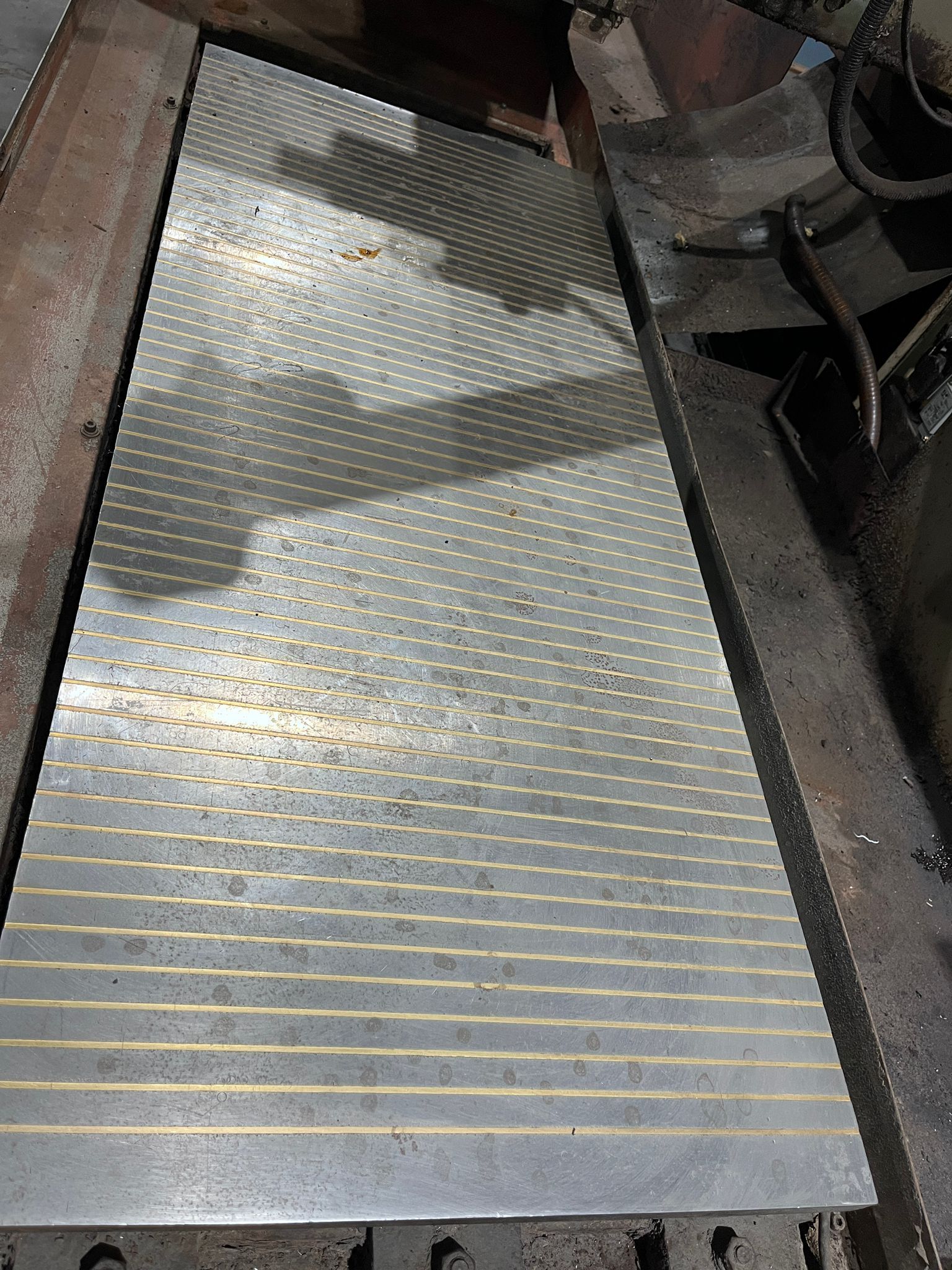 Sharp SH-2047 Automatic Travelling Column Surface Grinder 4