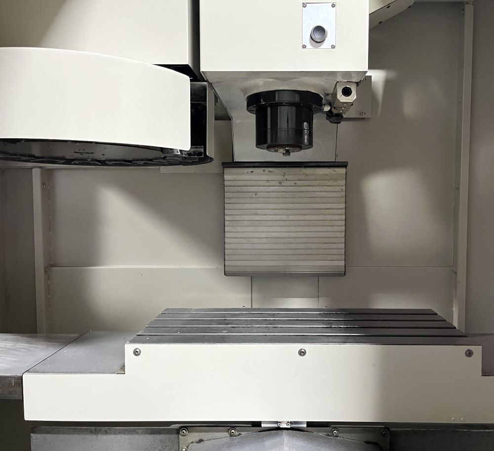Sharp SV-2412S CNC Vertical Machining Center - Mill 8