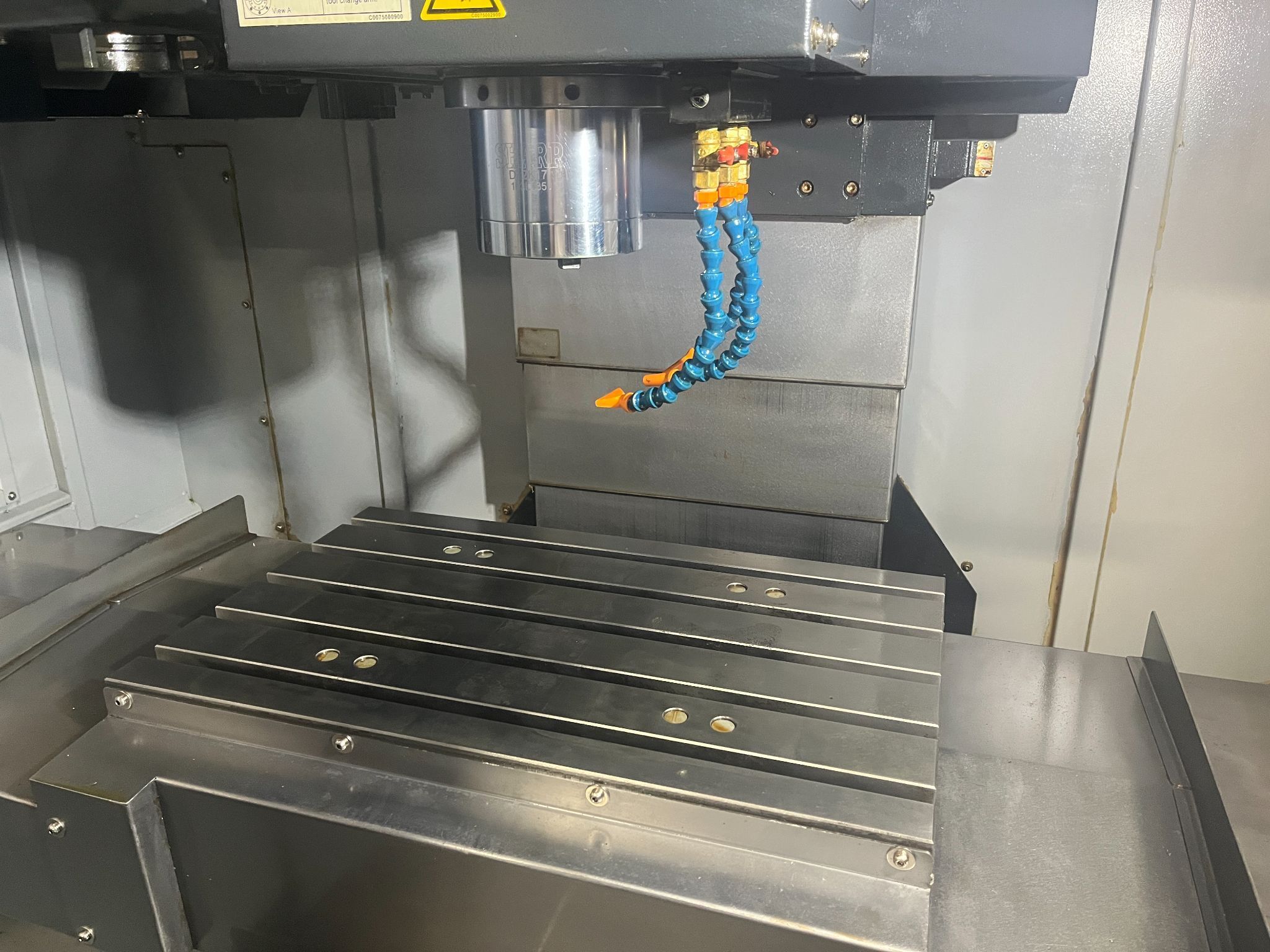 Sharp SVL-2517 SX-F CNC Vertical Machining Center - Mini Mill 8