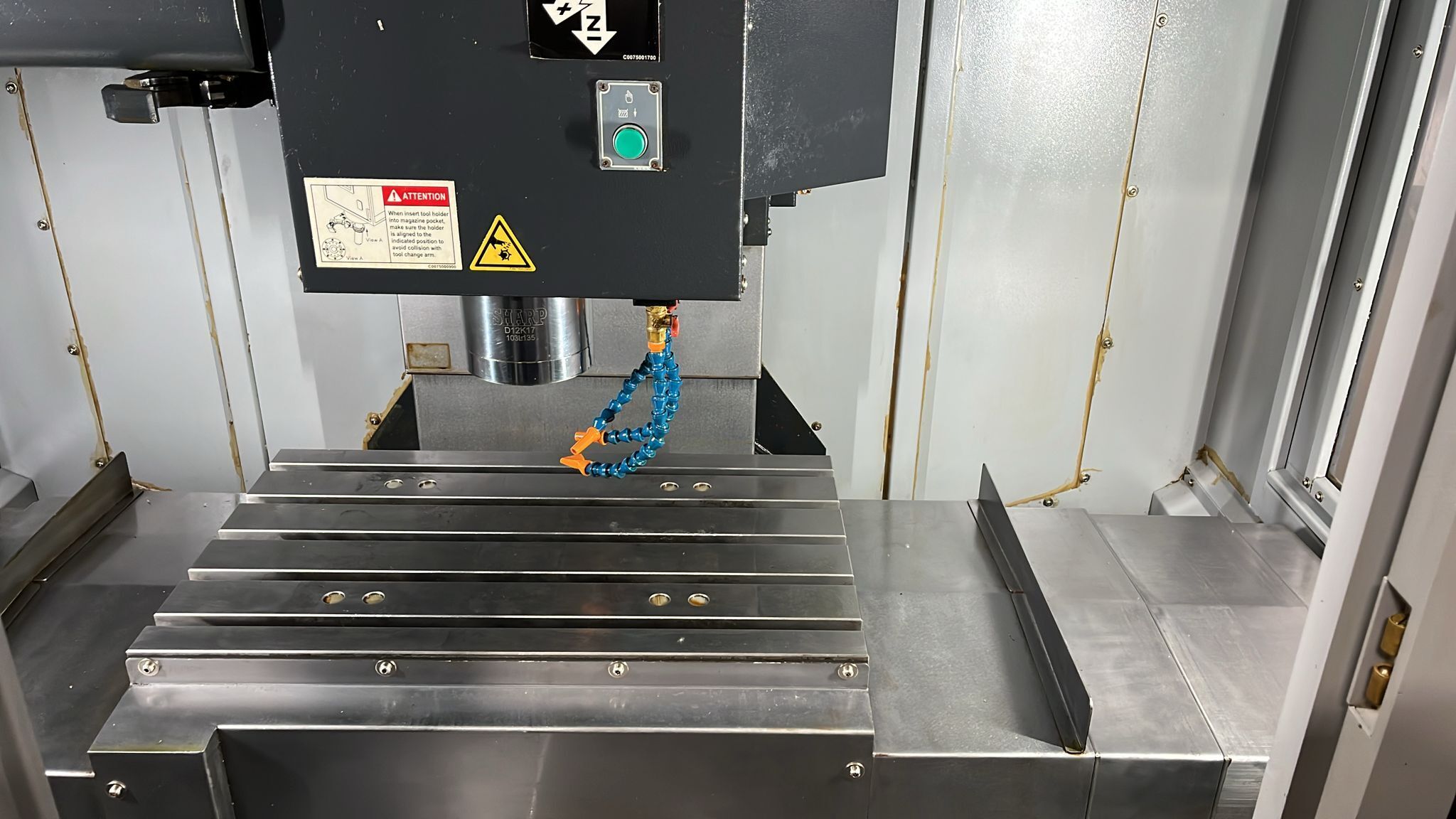 Sharp SVL-2517 SX-F CNC Vertical Machining Center - Mini Mill 5