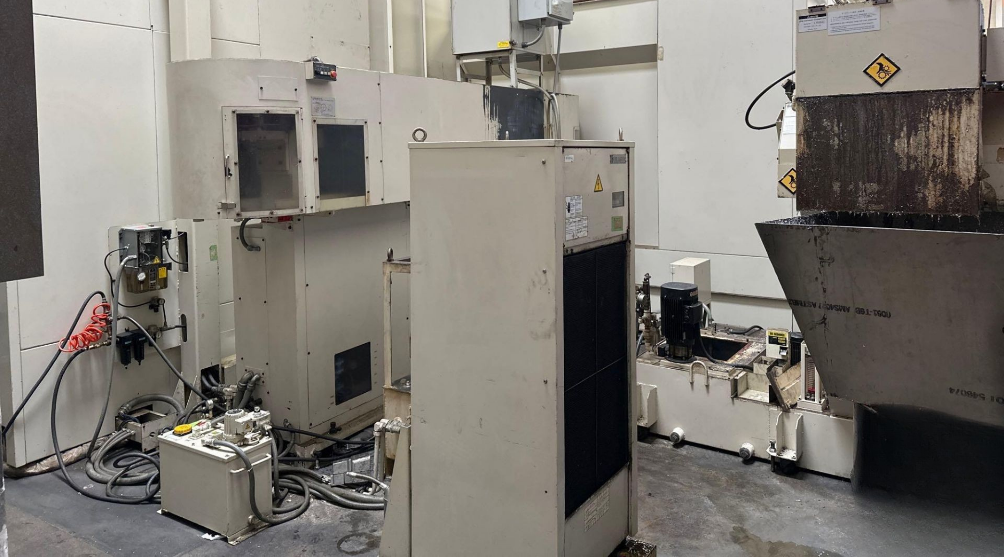SNK HPS-120B/5 High Speed 5 Axis CNC Profiler Mill - 15,000 RPM, 50 Taper, TCS 8