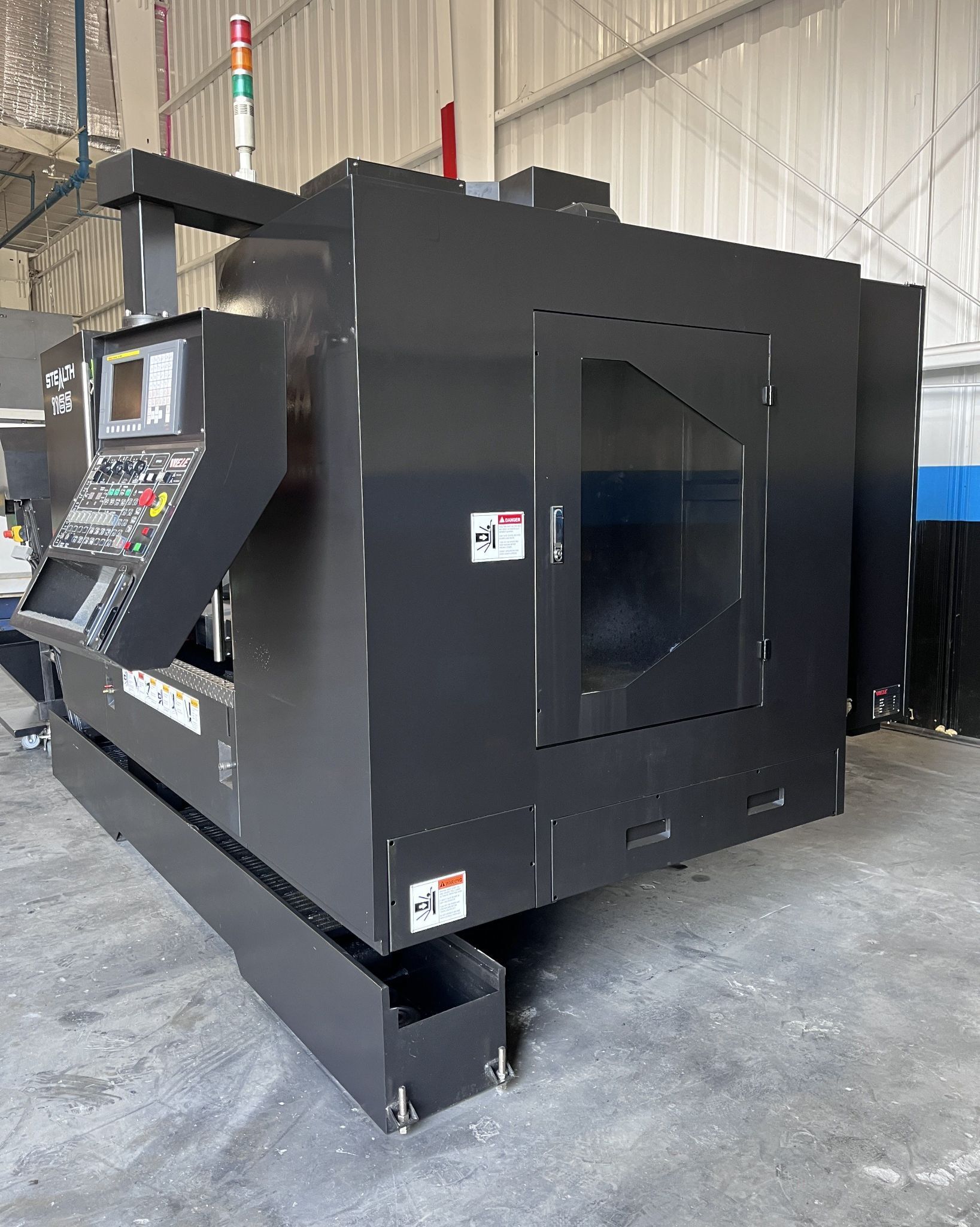 Toyoda Wele Stealth AA1165 CNC Vertical Machining Center - Mill 4