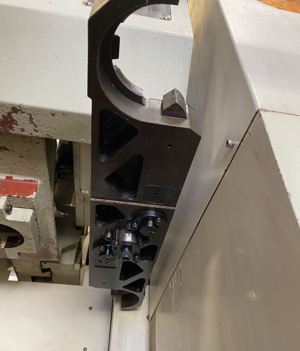Victor Taichung Vcenter-85 CNC Vertical Machining Center 10