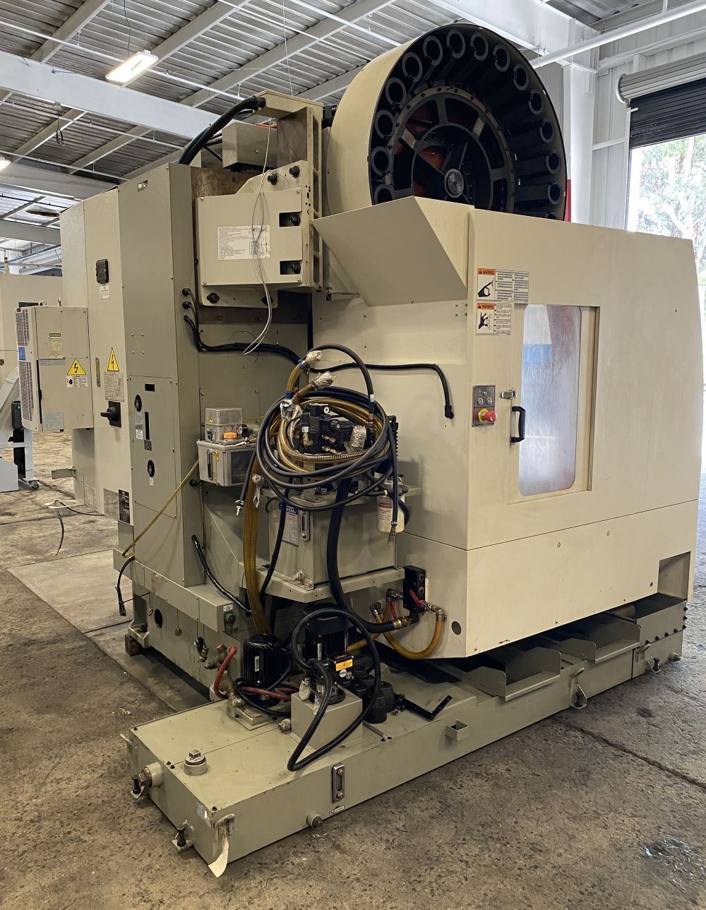 Victor Taichung Vcenter-85 CNC Vertical Machining Center 14