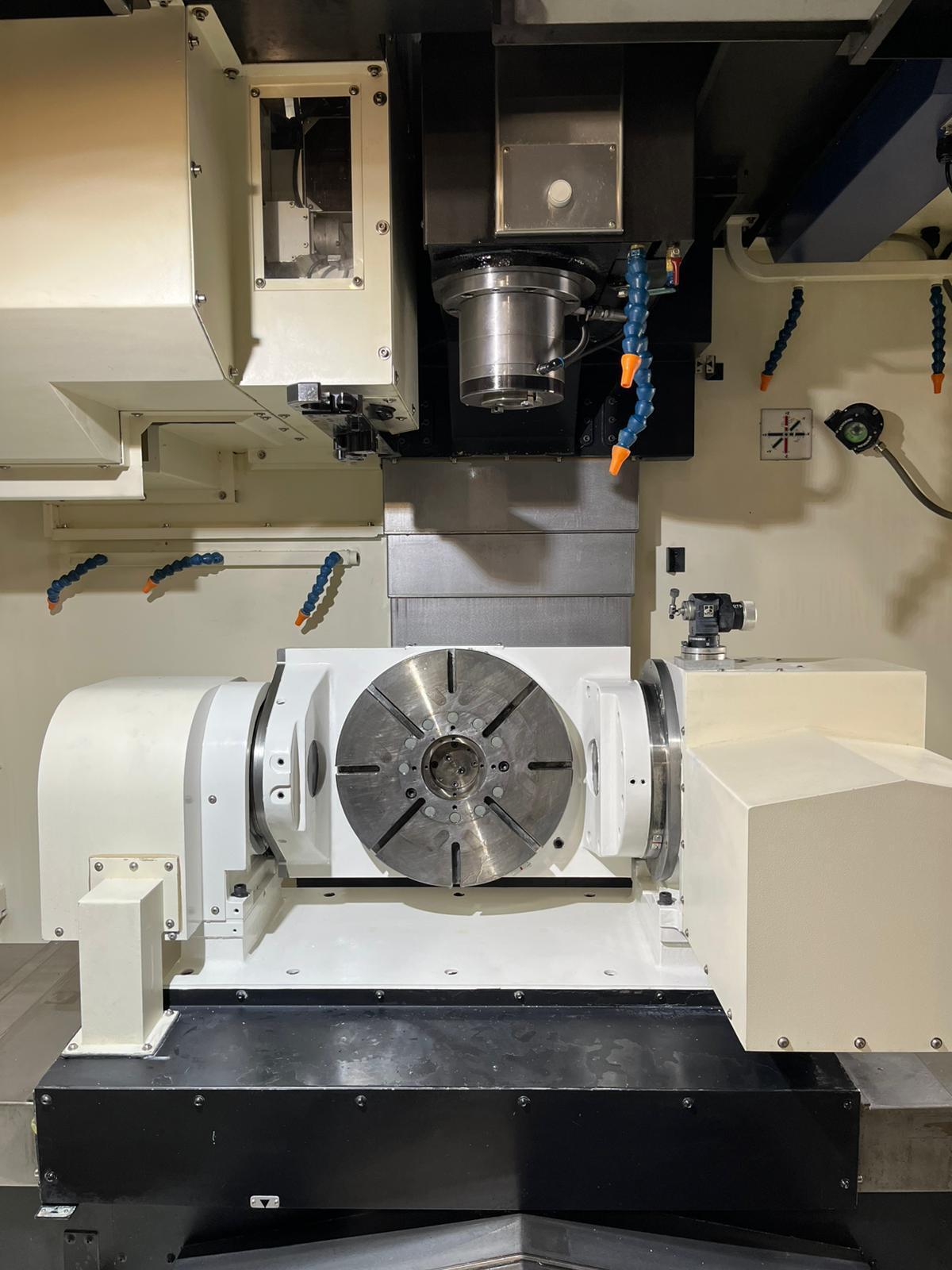 YCM FX-380A 5 Axis CNC Vertical Machining Center - Mill 11