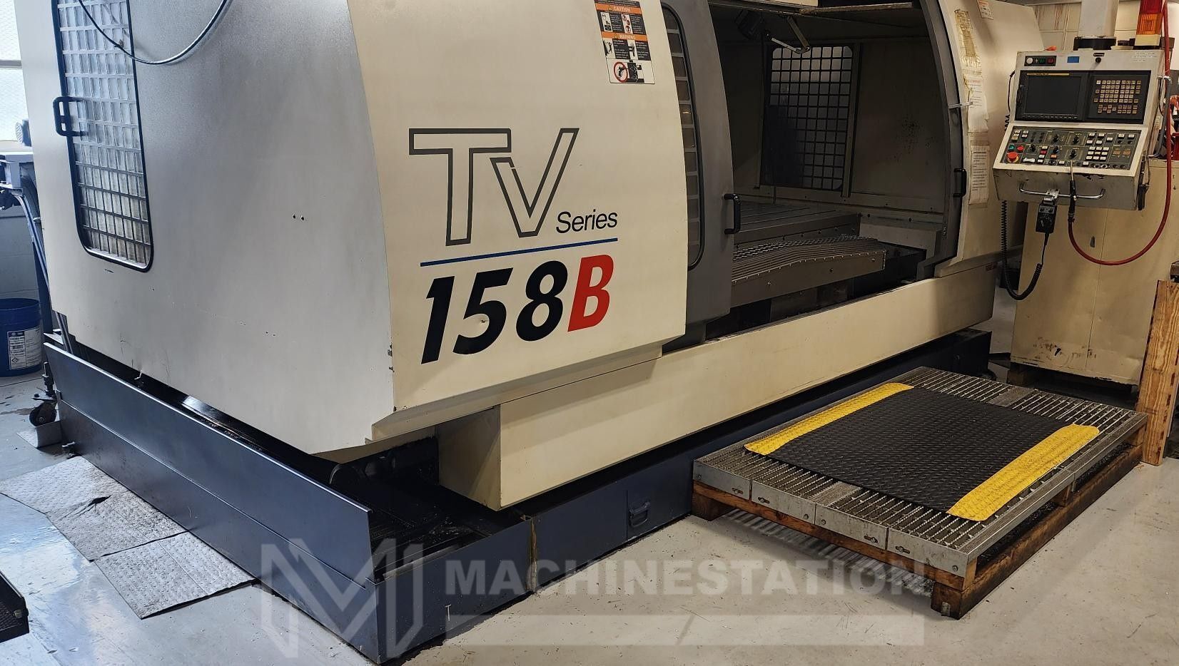YCM TV-158B CNC Vertical Machining Center - 50 Taper 10000 RPM Mill 3