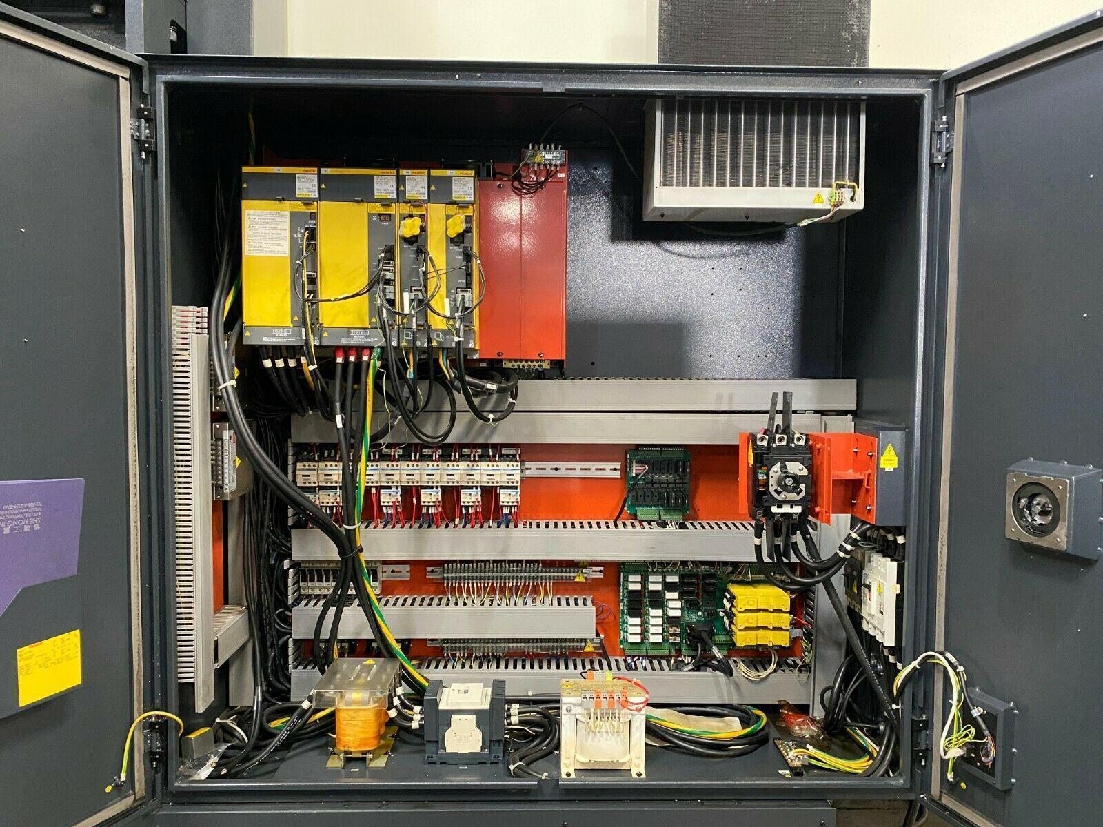 Used Mighty Viper PRO-3210 CNC Bridge Mill (2008) | Hi-Performance