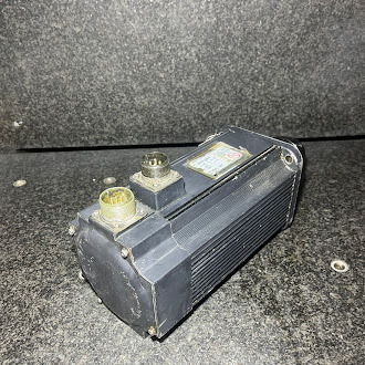 Yaskawa USAGED-09A22K Servo Motor 0