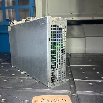 Siemens 6SN1123-1AB00-0CA1 Drive 4