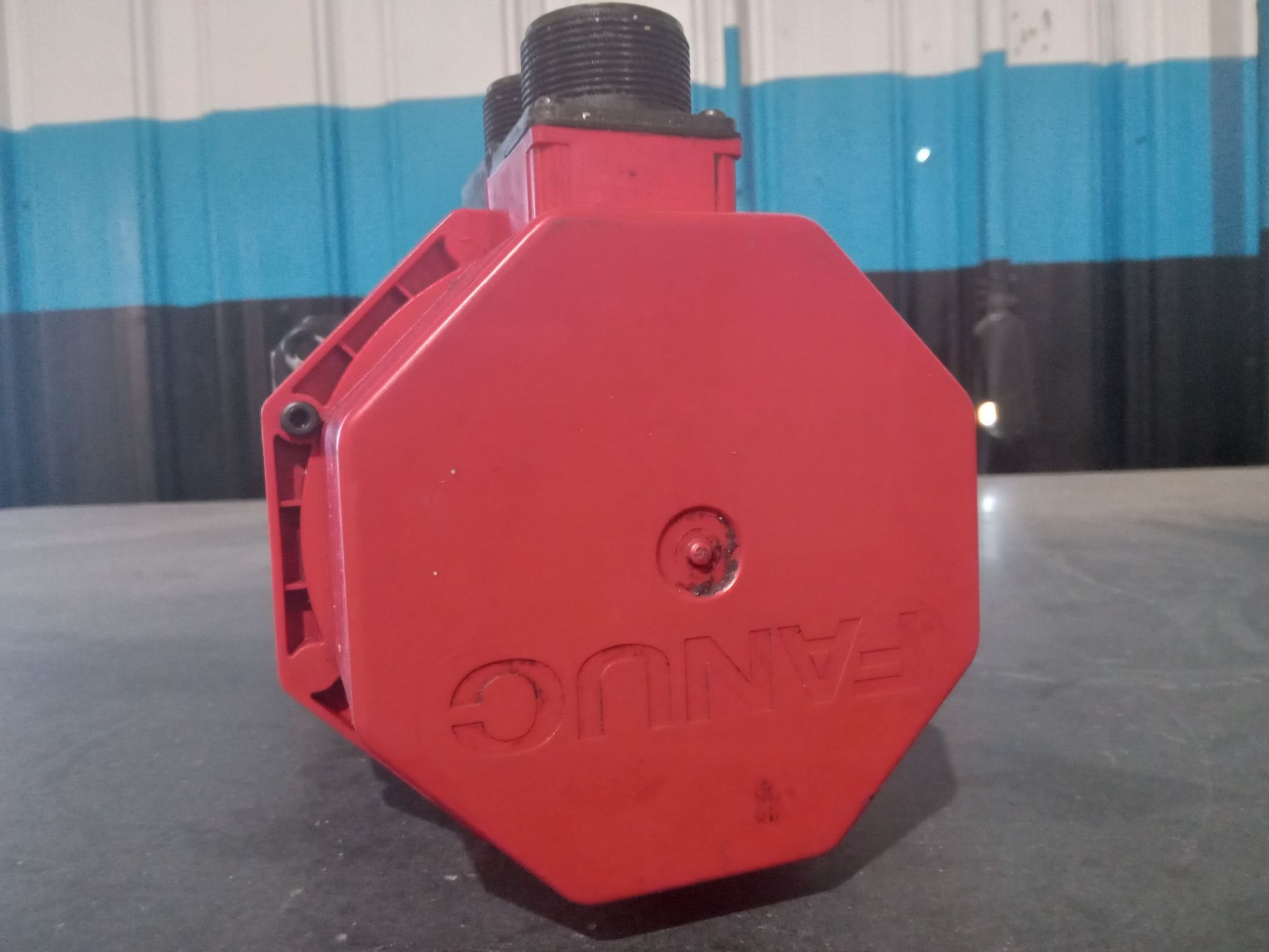 FANUC A06B-0127-B077 AC Servo Motor 2