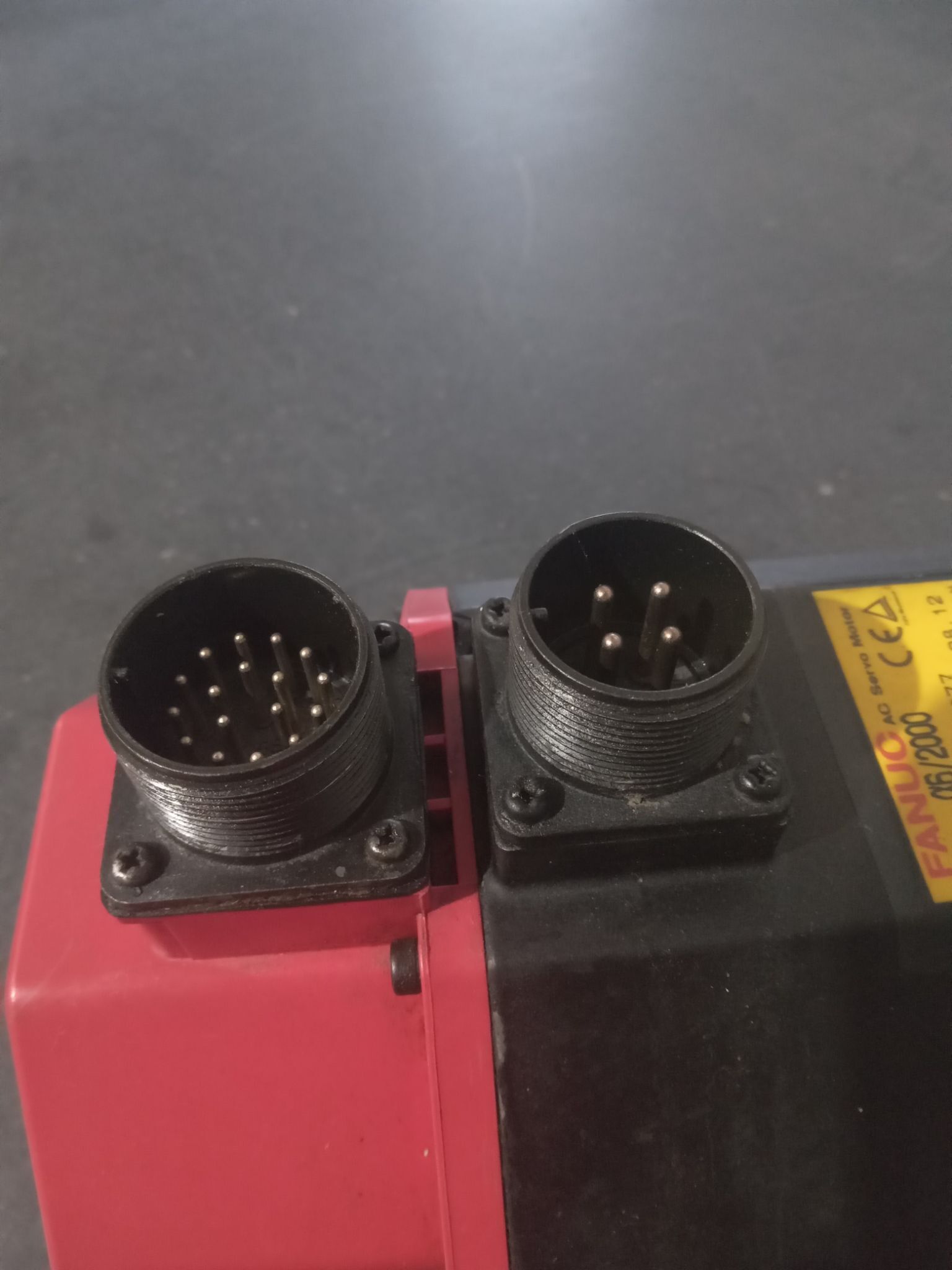 FANUC A06B-0127-B077 AC Servo Motor 5