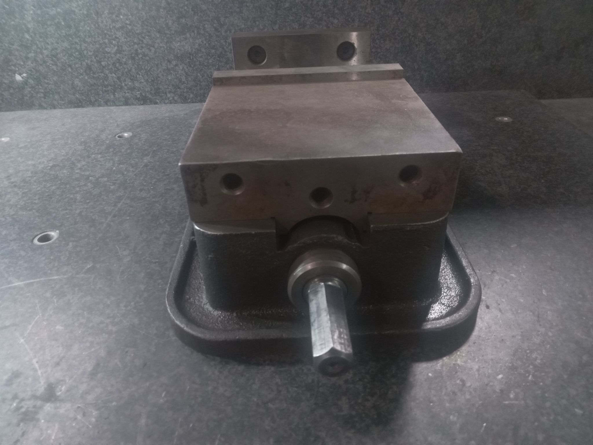 KURT D60 6" Milling Vise BIW MT6A D6 NO HANDLE 3