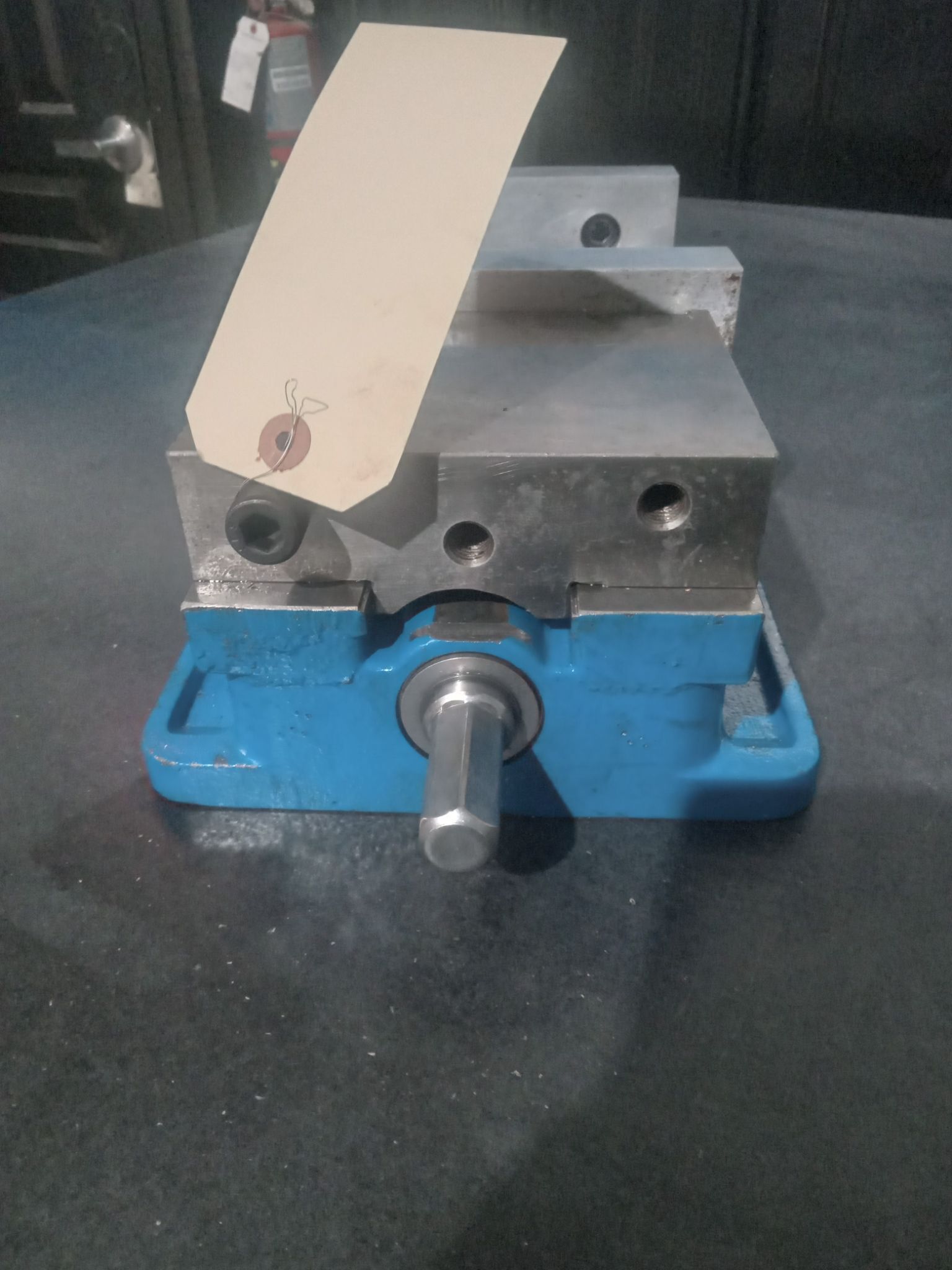 KURT VISE D675 ANGLOCK Milling Vise With Aluminum Soft Jaws 3