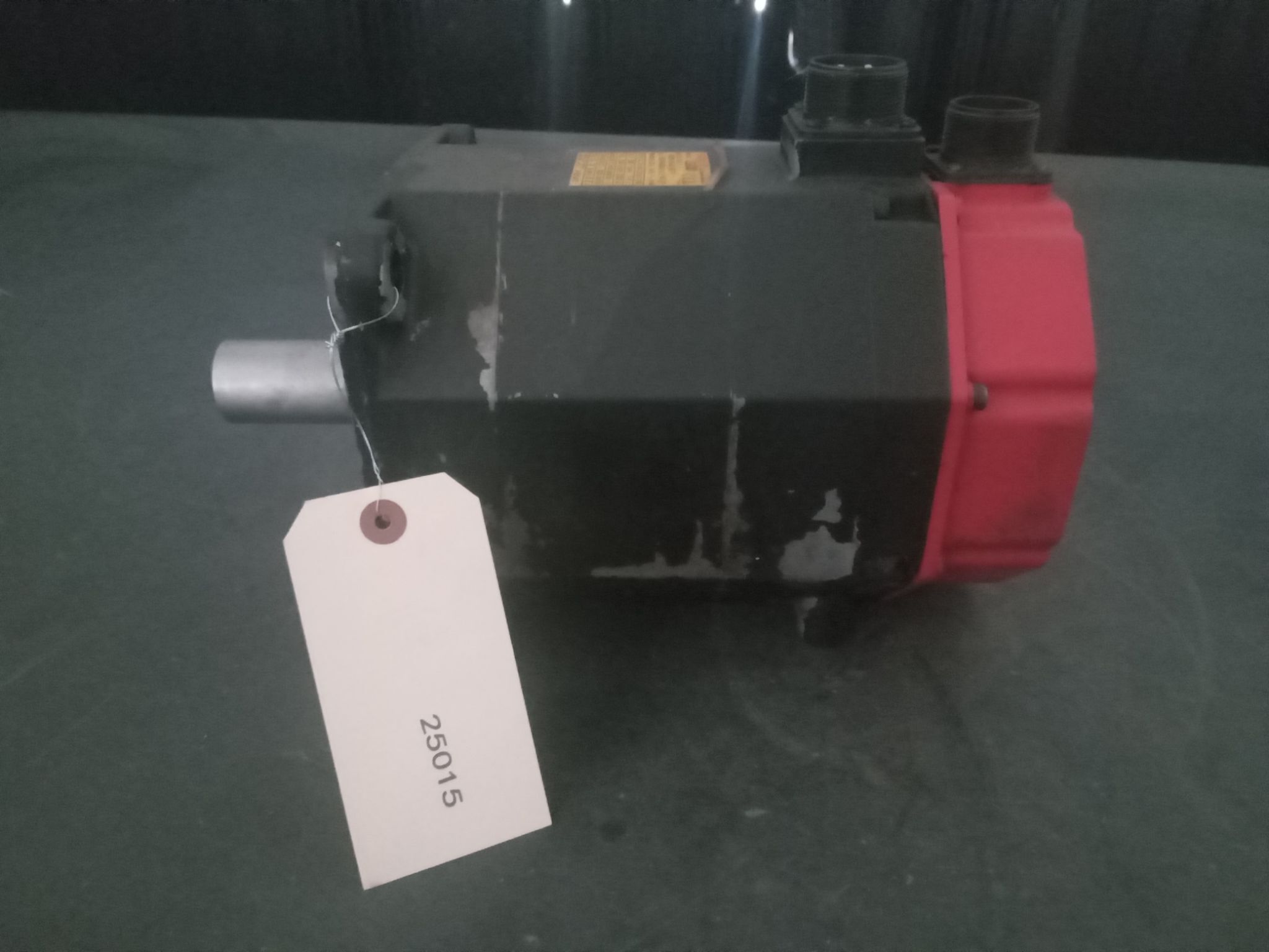 FANUC A06B-0142-B077 α12/2000 AC SERVO MOTOR B-651142E a12/2000 0