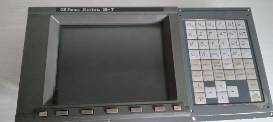 GE FANUC SERIES 18-T LCD/MDI UNIT A02B-0120-C066/TAR N 00179 A20B-1004-0640 7