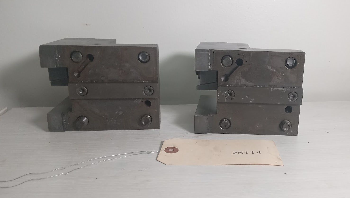 2x square crosswise turning tool holder BMT65 Doosan Puma MX2000ST Lathe 5