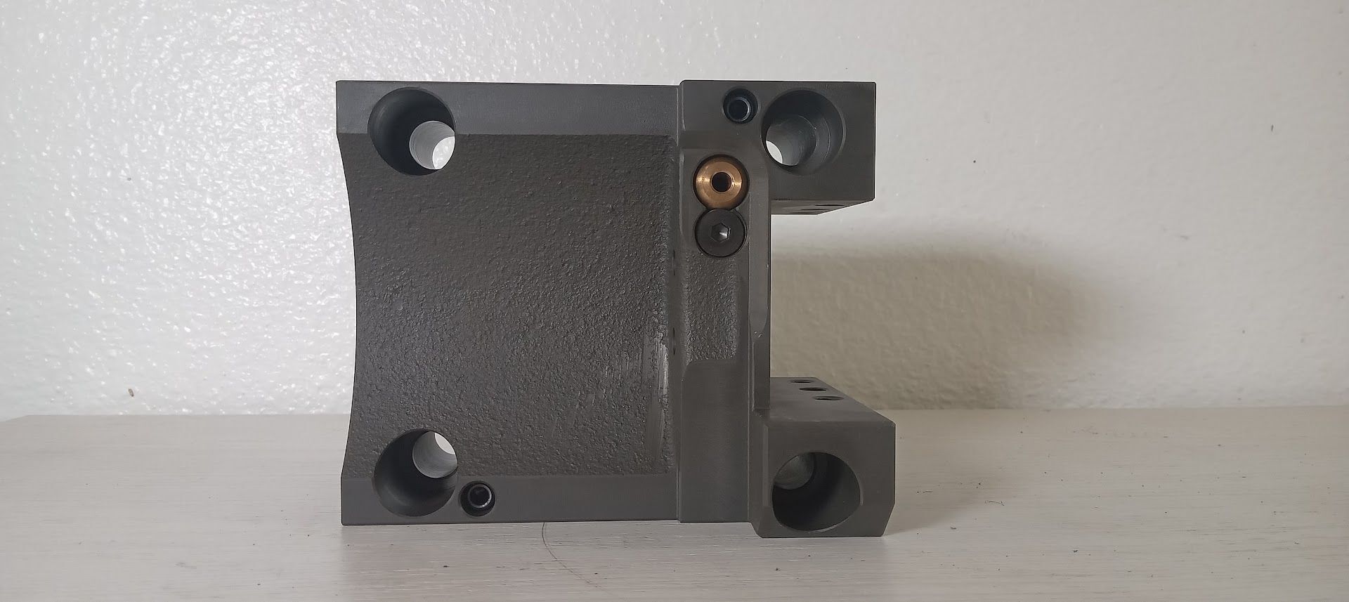 UNBRANDED BMT60 8