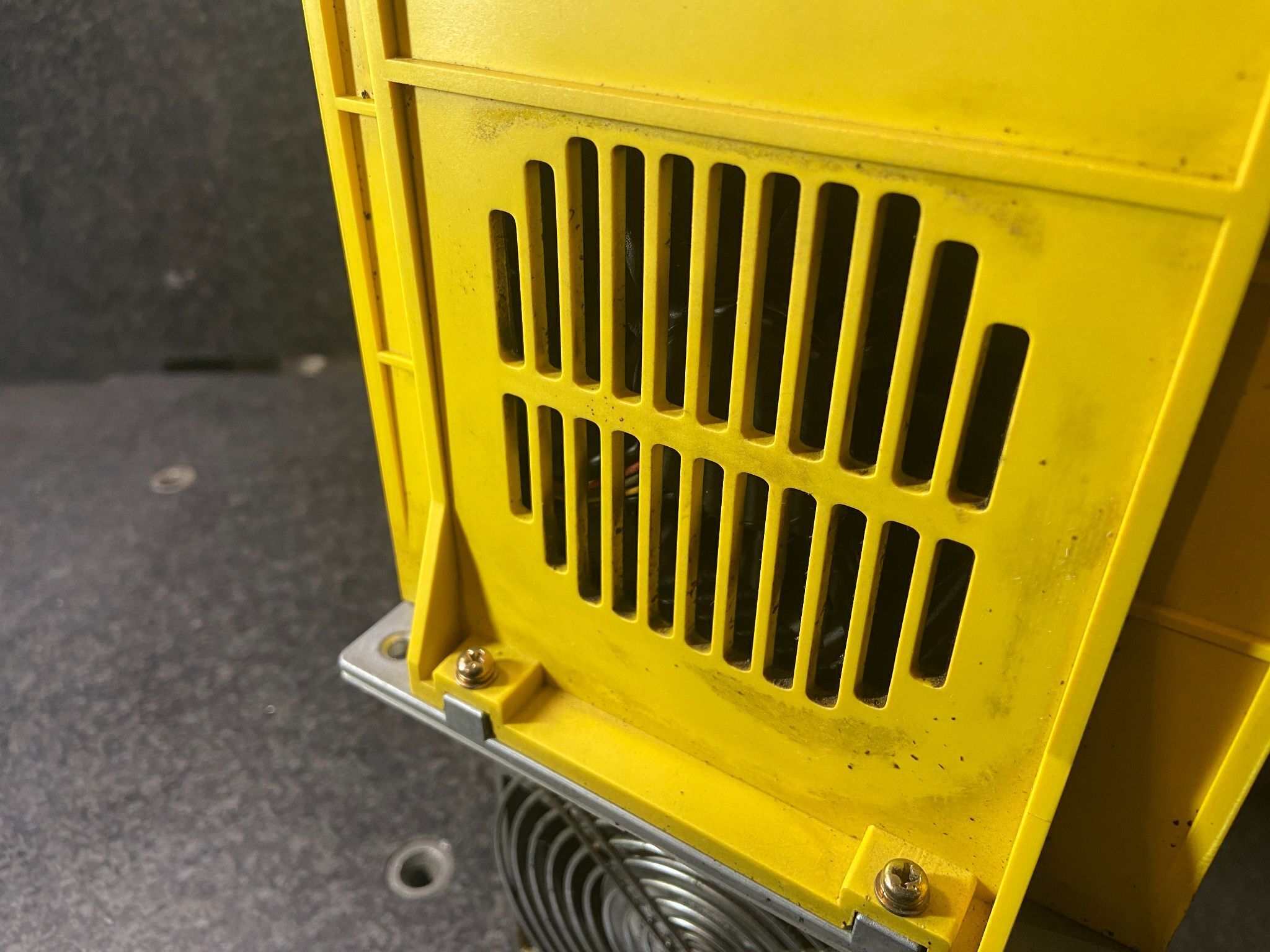 FANUC A06B-6088-H115#H500 Module Series E Spindle Amp Amplifier 8