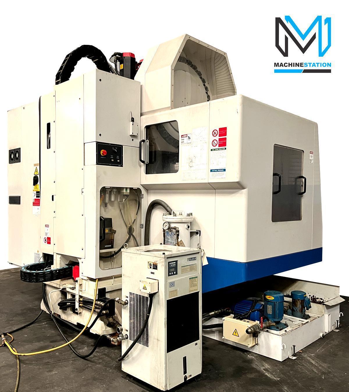 Daewoo Doosan DMV-4020S CNC Vertical Machining Center - 4th Axis Mill 10