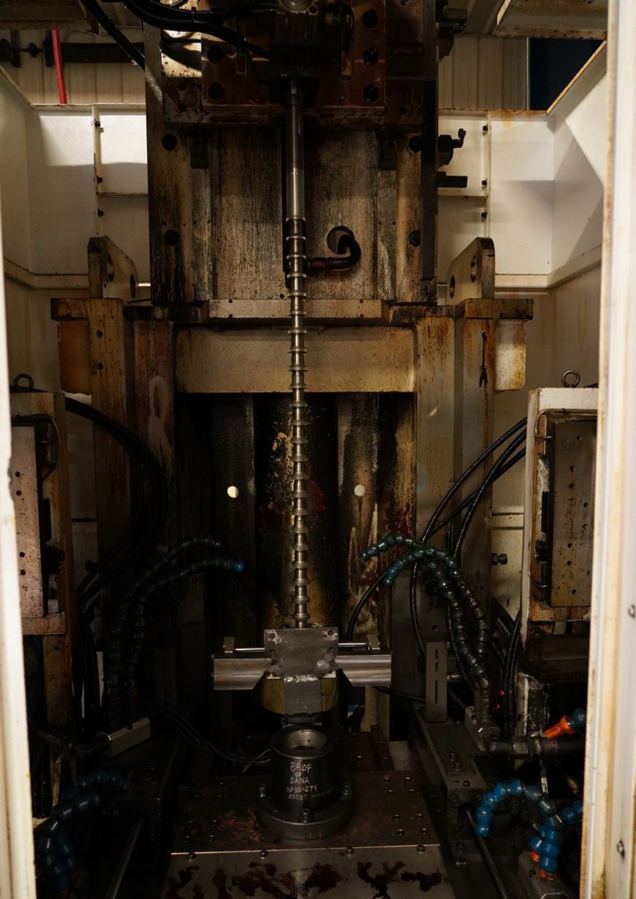 Axisco CHI-1518 CNC Vertical Broaching Machine - 2019 7