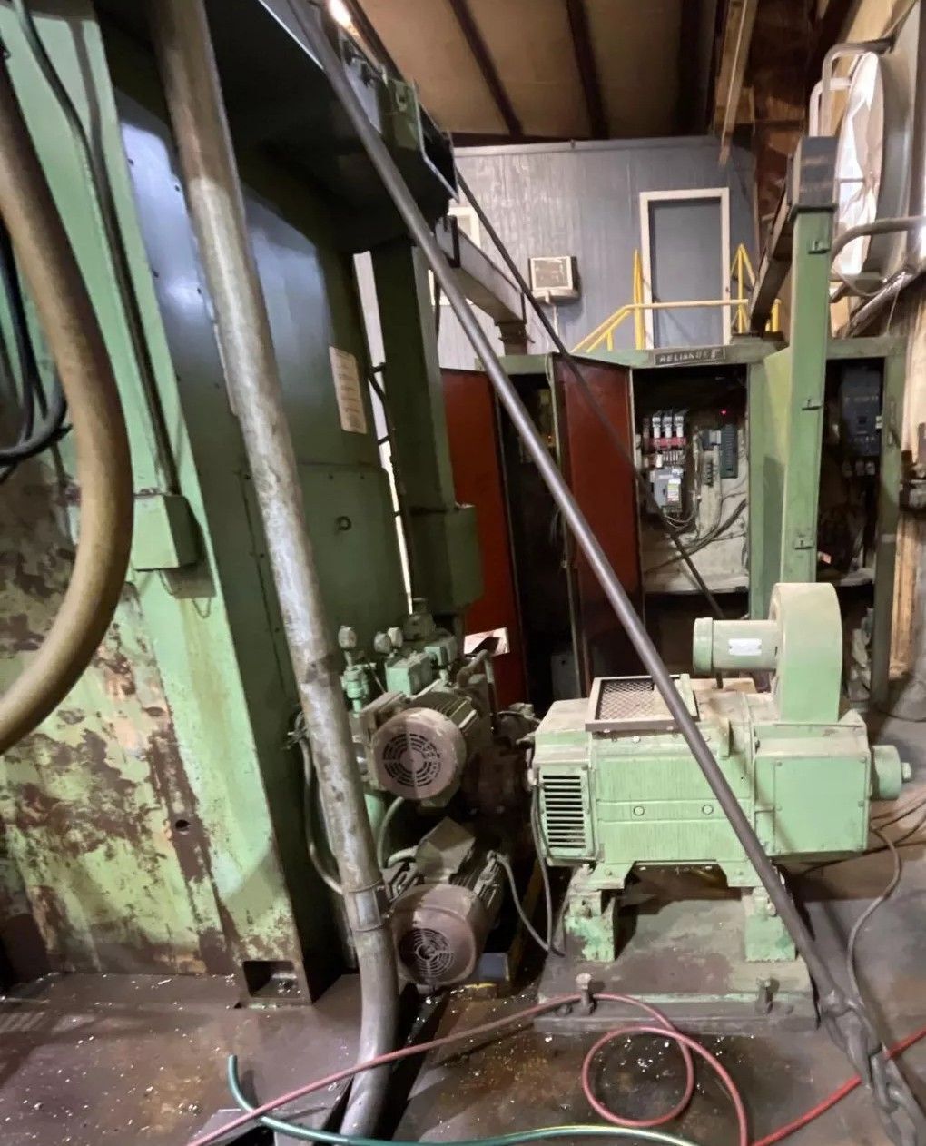 Bullard 36" Dyn-Au-Tape 42" Chuck 72" High Column CNC Vertical Boring Mill - VTL 10