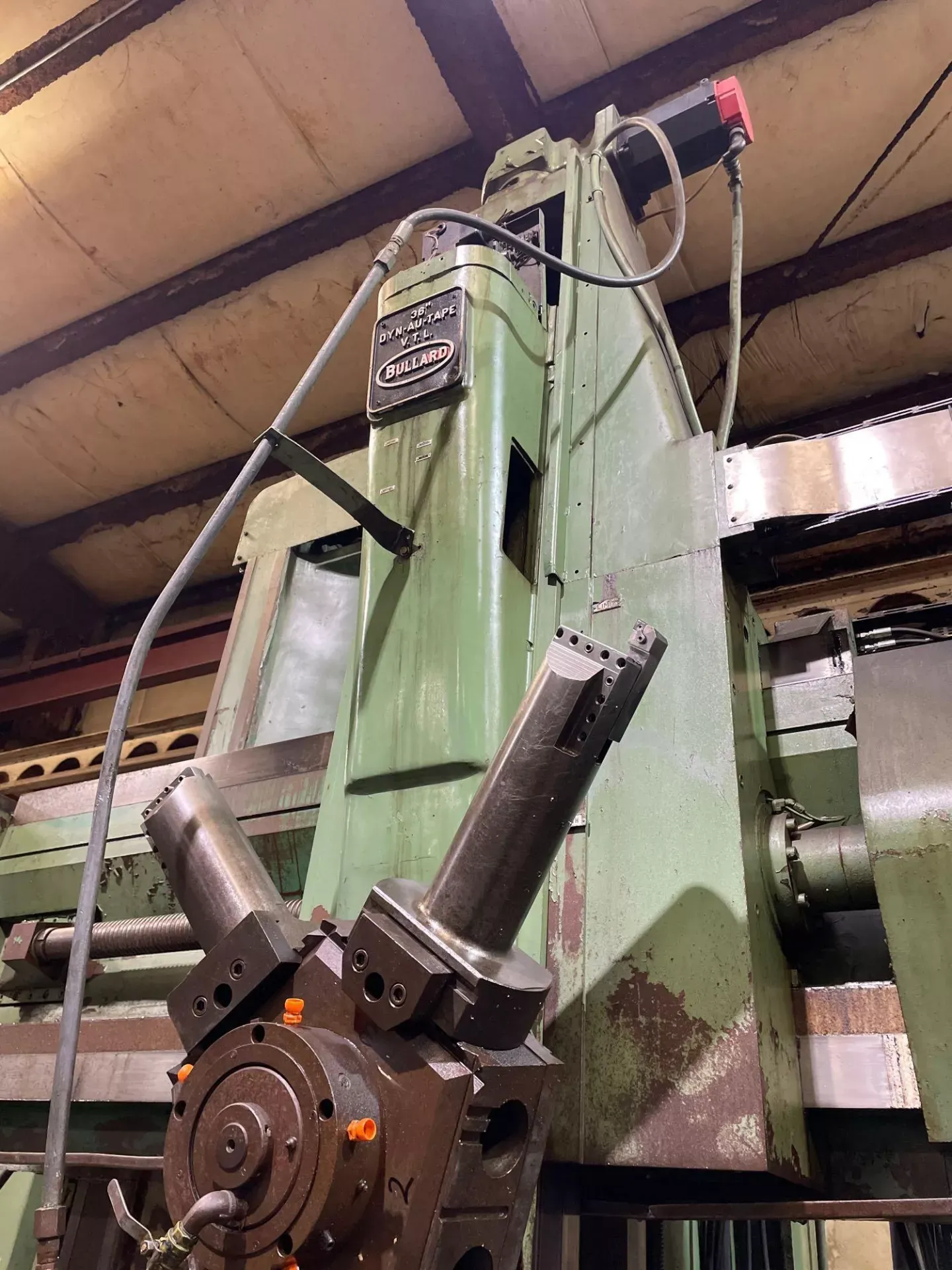Bullard 36" Dyn-Au-Tape 42" Chuck 72" High Column CNC Vertical Boring Mill - VTL 7