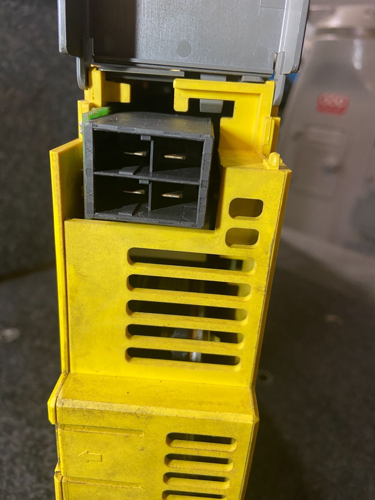 FANUC A06B-6114-H105 Module Series D Servo Amp Amplifier 7