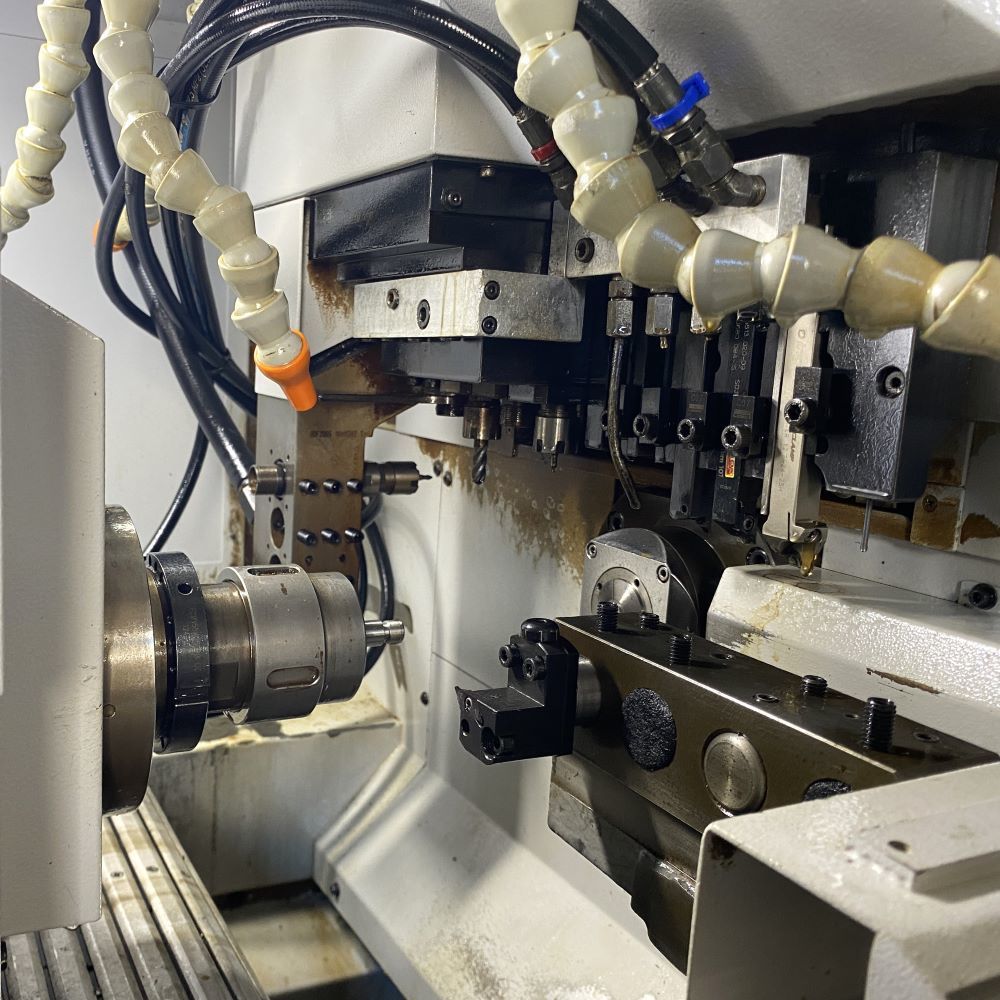 Citizen Cincom A20VIIPL CNC Swiss Screw Type Automatic Lathe Turning 16