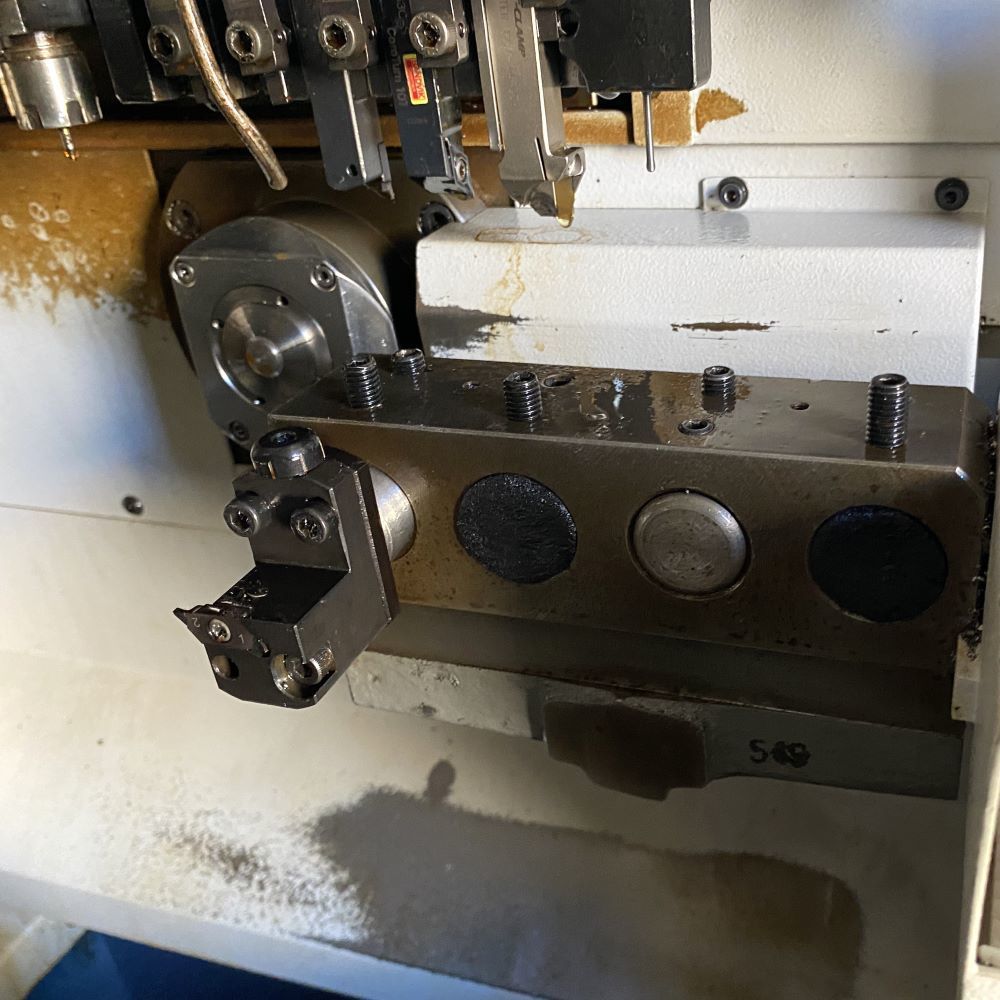Citizen Cincom A20VIIPL CNC Swiss Screw Type Automatic Lathe Turning 9